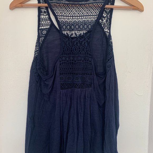 Blue Tank - Picture 2 of 2